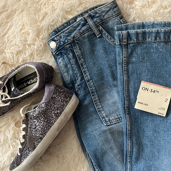 On 34th Light Wash High Rise Utility Cargo Jeans EUC Sz. 2 - Picture 14 of 17